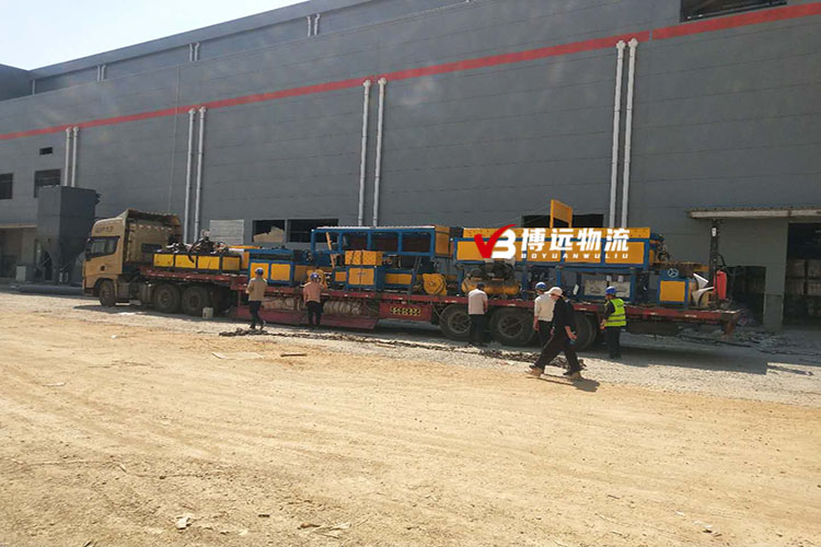 ������˾�f(xi��)����ͨĳ���S��ɰ��w����