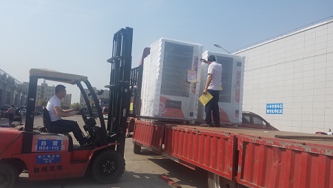 長沙博遠(yuǎn)物流6.8米貨運車輛隨時出發(fā).jpg 長沙博遠(yuǎn)物流6.8米貨運車輛隨時出發(fā).jpg