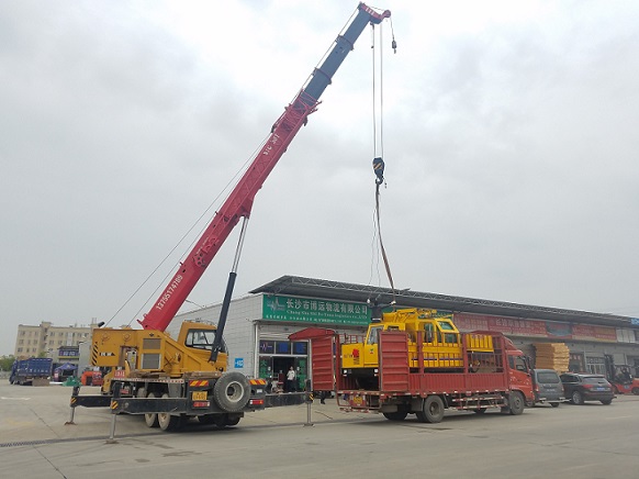 找爬梯車找寬運輸整車直達博遠物流更安全.jpg 找爬梯車找寬運輸整車直達博遠物流更安全.jpg