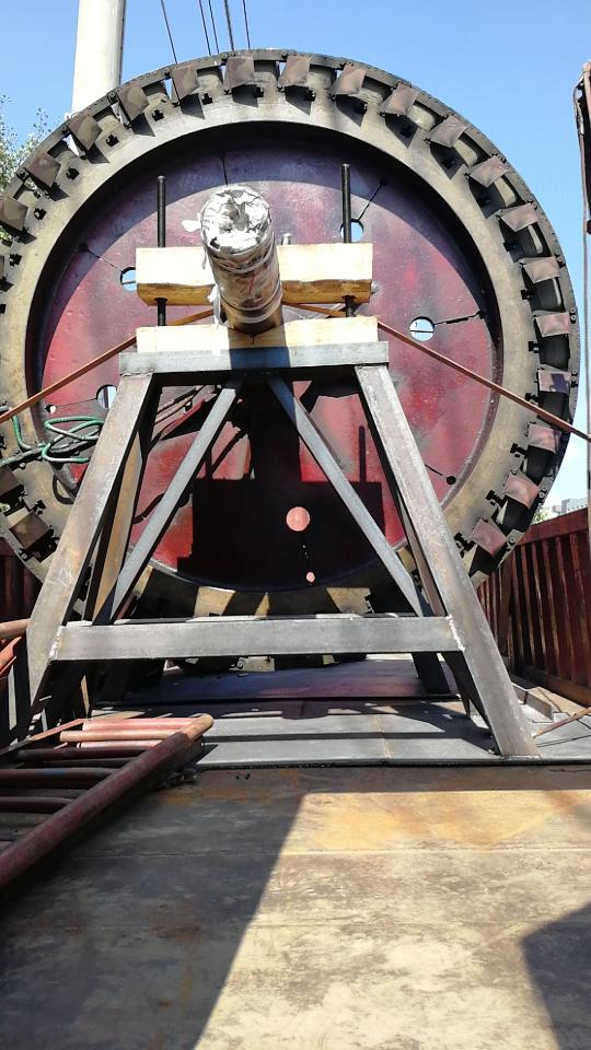 轉(zhuǎn)子.jpg 轉(zhuǎn)子.jpg