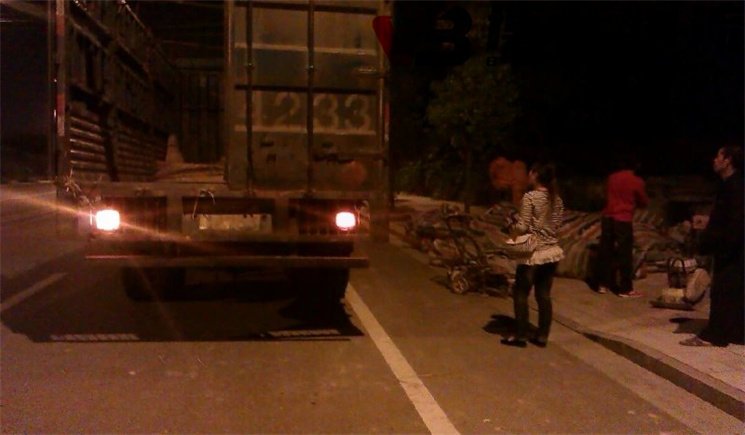 工地搬遷1.jpg 工地搬遷1.jpg